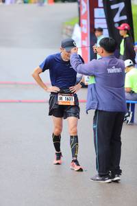 BIB: 1631
                            <button type="button" onclick="openModal(5717518)" class="btn btn-primary btn-sm float-right btn-popup" data-toggle="modal" data-target=".modal-high-quality">
                        <i class="fas fa-shopping-cart"></i> Add to Cart
                    </button>
                                            <button type="button" onclick="isThisMe(5717518, true)" class="btn btn-success btn-sm float-right btn-popup btn-isme hidden" data-toggle="tooltip" data-placement="bottom" title="นี่คือรูปของคุณใช่ไหม คลิกที่นี่เพื่อเอาเข้าอัลบั้ม">
                        <i class="fas fa-plus"></i> Add to album
                    </button>
                    <button type="button" onclick="isThisMe(5717518, false)" class="btn btn-warning btn-sm float-right btn-popup btn-isnotme hidden">
                        <i class="fas fa-ban"></i> Remove from album
                    </button>